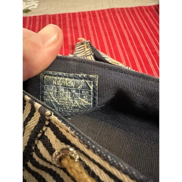 Nautica Women’s size 10 flats - Picture 5 of 6